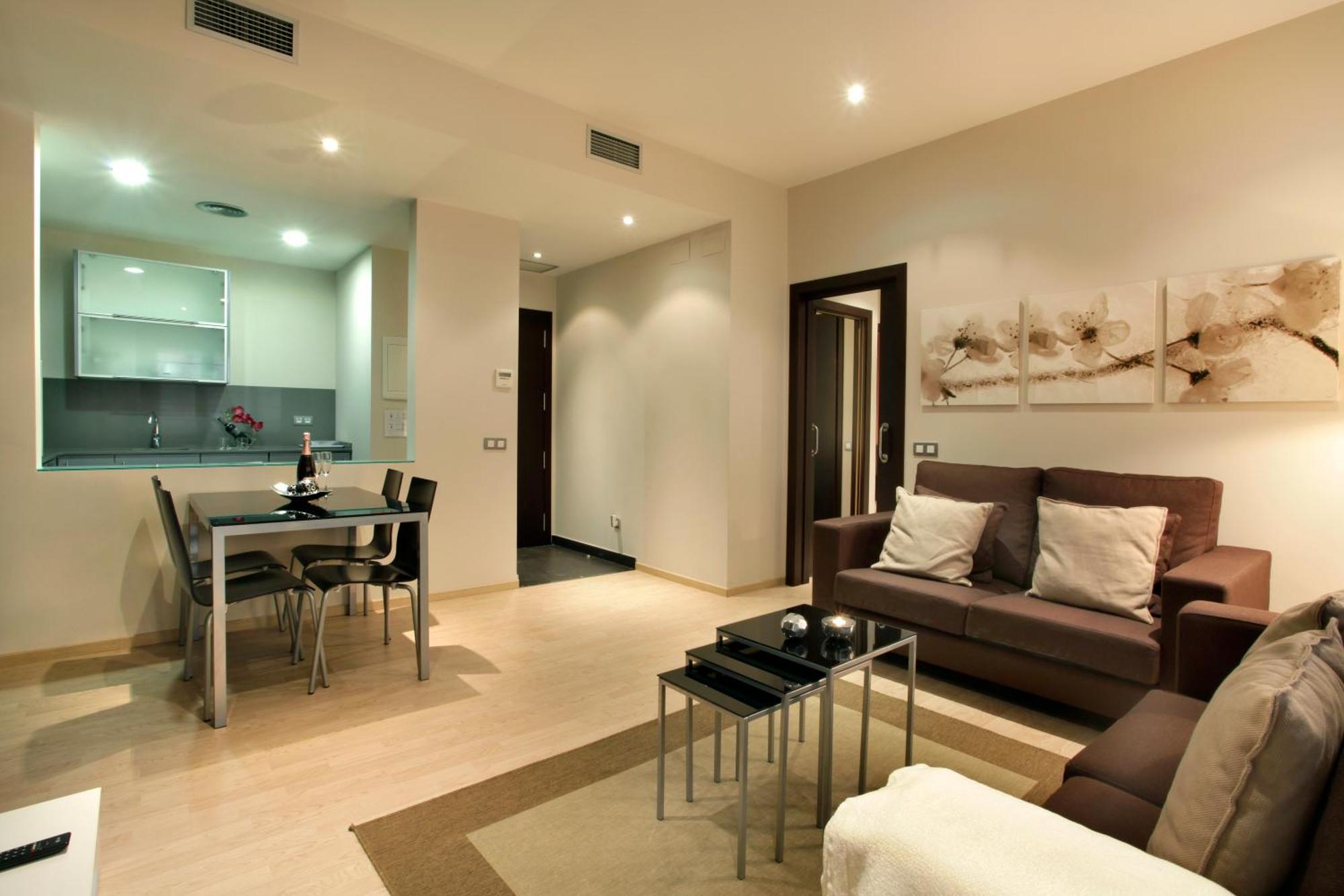 Fisa Rentals Gran Via Apartments Barcelona Exterior photo