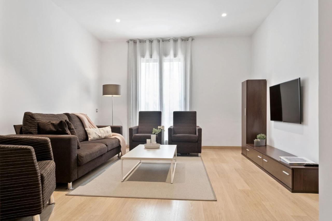 Fisa Rentals Gran Via Apartments Barcelona Exterior photo